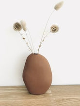 Load image into Gallery viewer, Harmie Vase - Scarlett